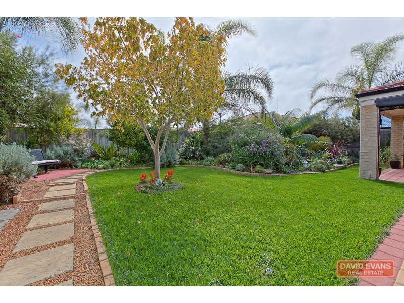 20 Lyttleton Street, Rockingham WA 6168