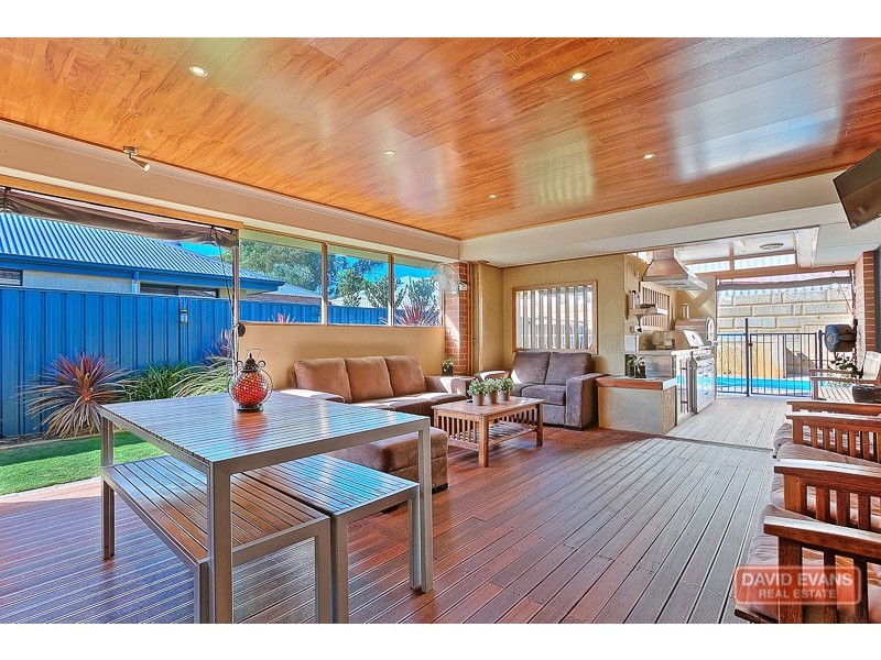 19 Bluestone Parkway, Secret Harbour WA 6173