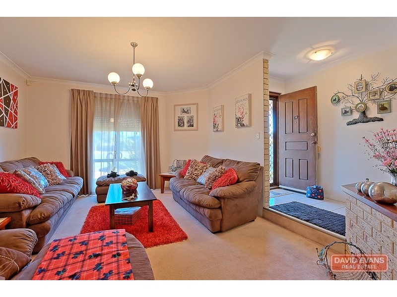 64 Kenton Way, Rockingham WA 6168