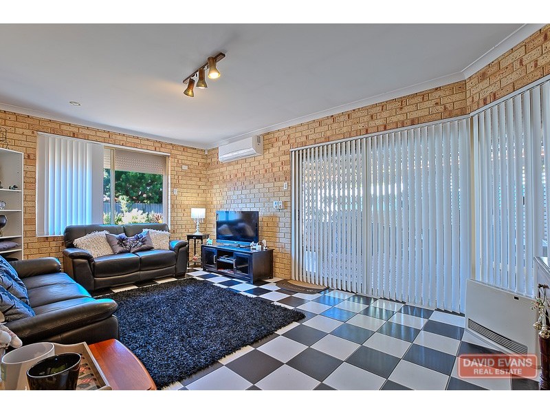 64 Kenton Way, Rockingham WA 6168