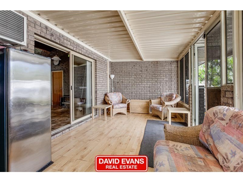 13 Golf Place, Cooloongup WA 6168