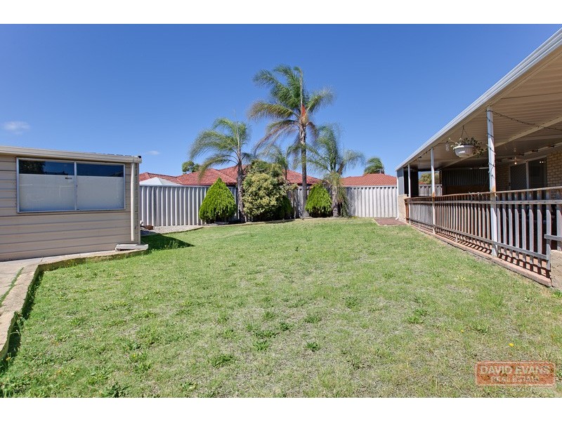 8 Huntingdale Court, Cooloongup WA 6168