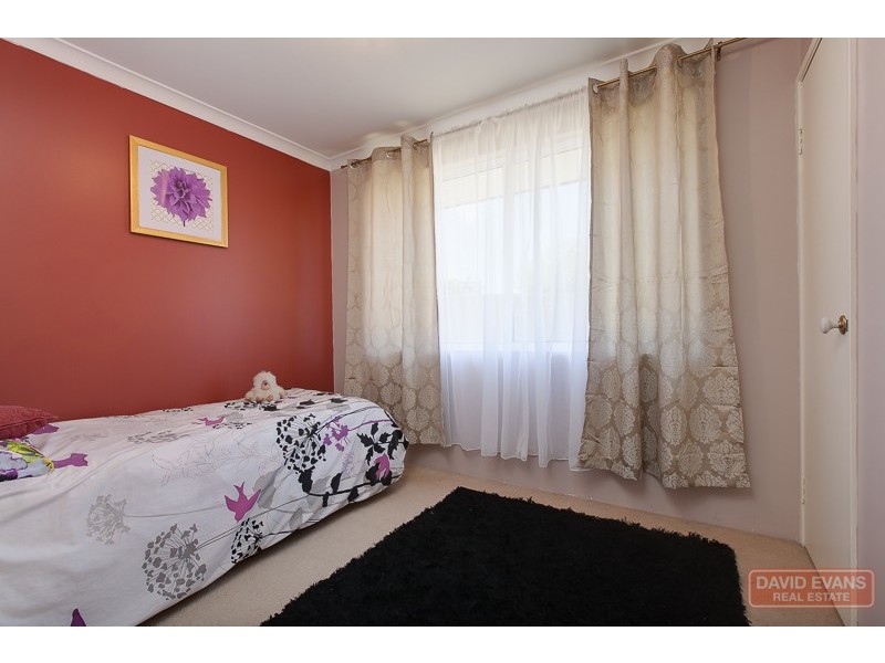 8 Huntingdale Court, Cooloongup WA 6168