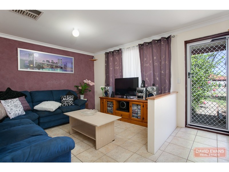 8 Huntingdale Court, Cooloongup WA 6168