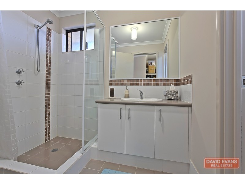 2 Mariposa Boulevard, Secret Harbour WA 6173