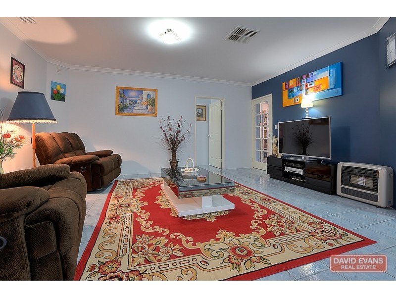 65 Townsend Road, Rockingham WA 6168