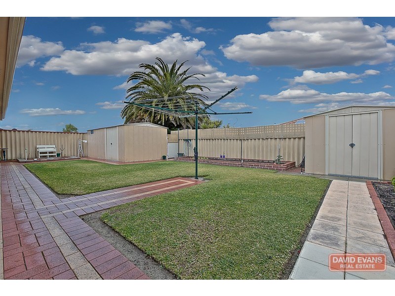 65 Townsend Road, Rockingham WA 6168