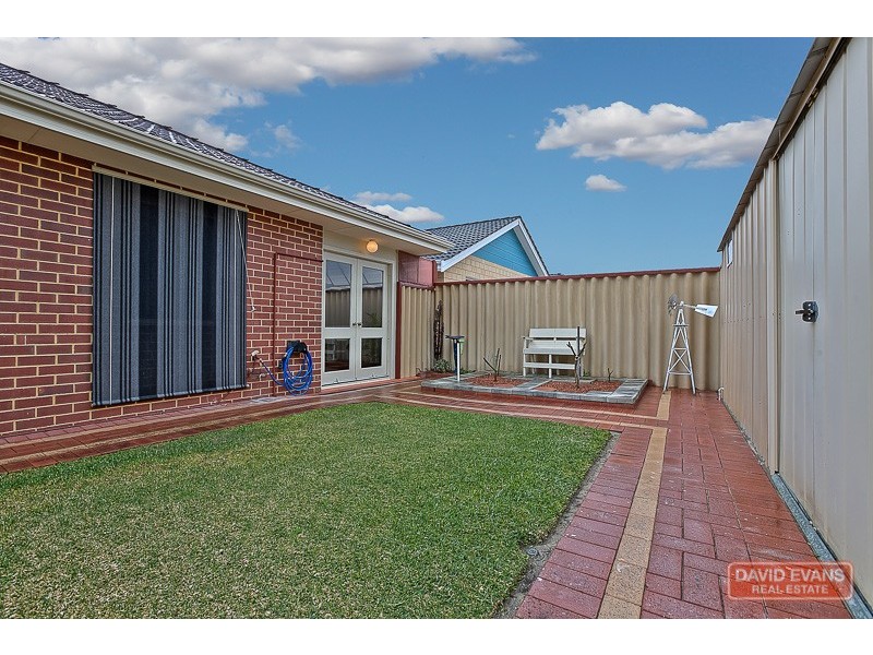 65 Townsend Road, Rockingham WA 6168