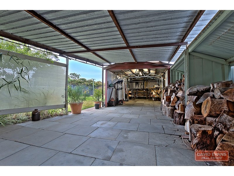 16 Heaton Way, Safety Bay WA 6169