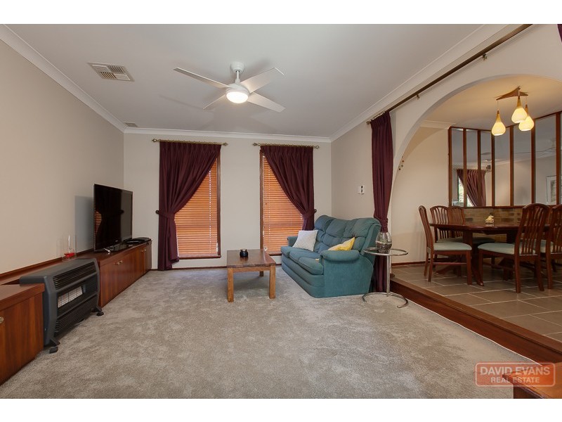 17 Kenton Way, Rockingham WA 6168