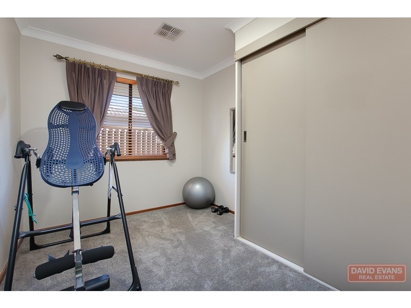 17 Kenton Way, Rockingham WA 6168