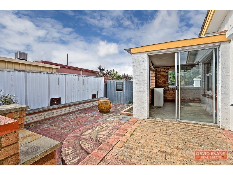 20 Mensa Close, Rockingham WA 6168