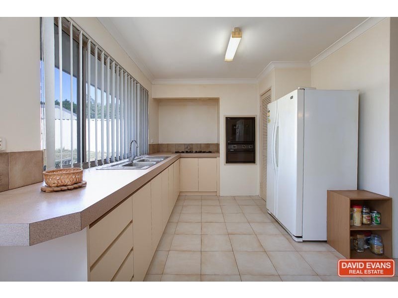 45 Feilman Drive, Leda WA 6170