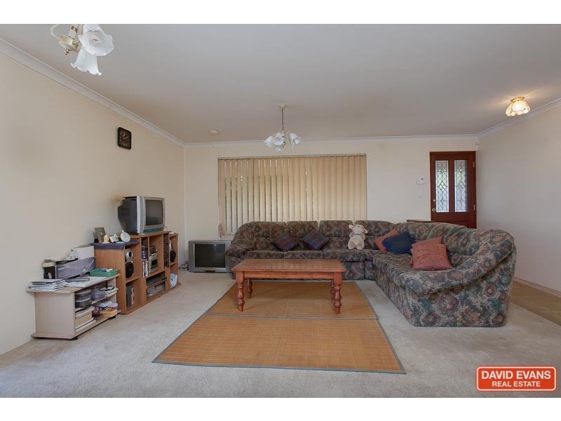 45 Feilman Drive, Leda WA 6170