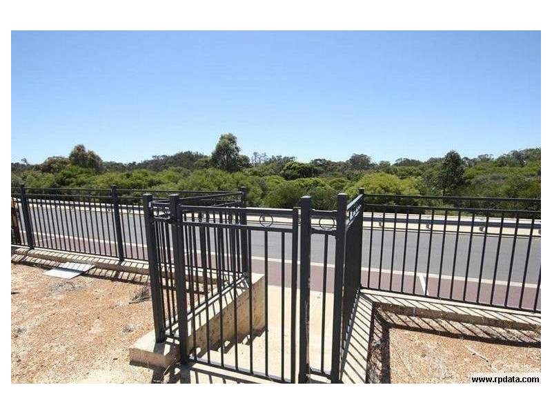 27 Castlereagh Vista, Millbridge WA 6232
