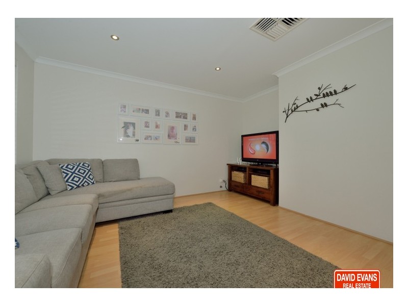 14 Marley Way, Warnbro WA 6169