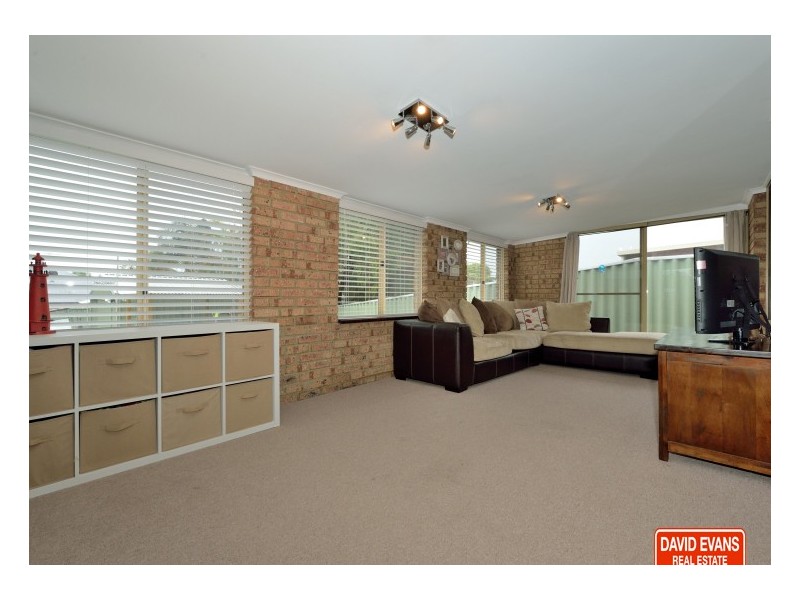 14 Marley Way, Warnbro WA 6169