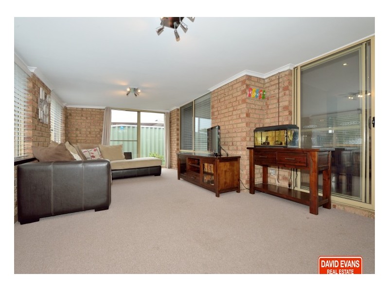 14 Marley Way, Warnbro WA 6169