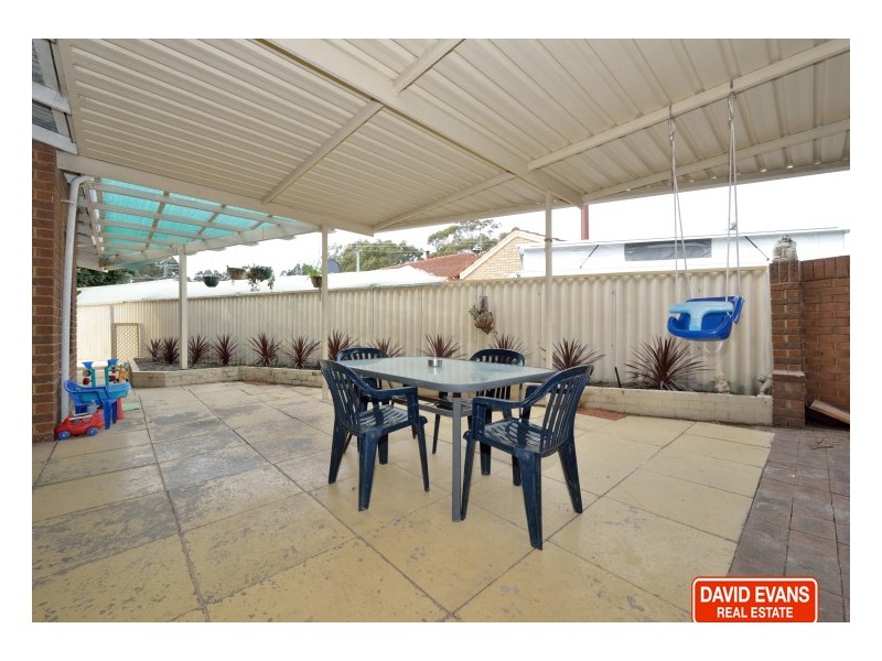4 Mayfair Court, Cooloongup WA 6168