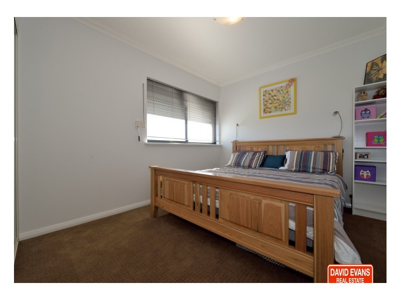 4 / 54 Parkin Street, Rockingham WA 6168