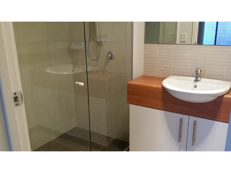 5/3 Sloan Street, Rockingham WA 6168