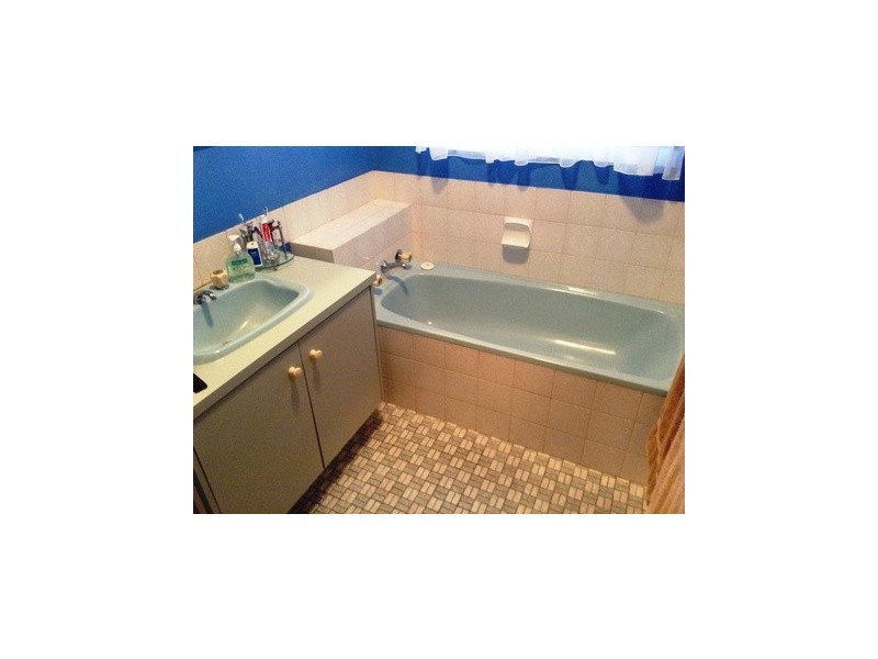 11 Tobin Way, Cooloongup WA 6168