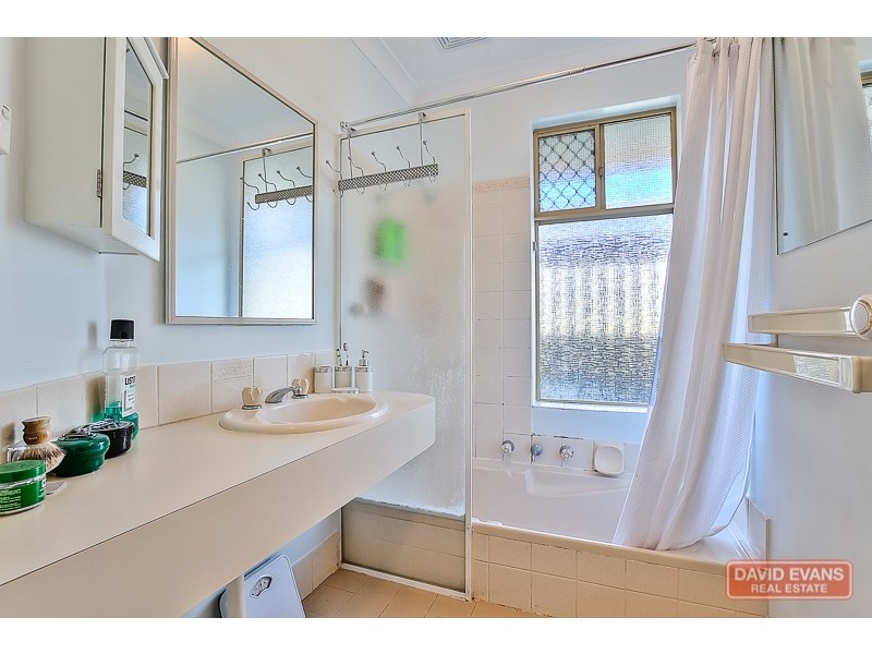 4/9 Merope Close, Rockingham WA 6168