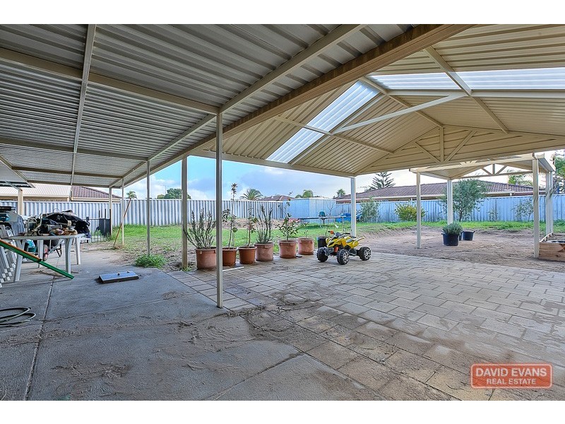 21 Bristol Street, Warnbro WA 6169