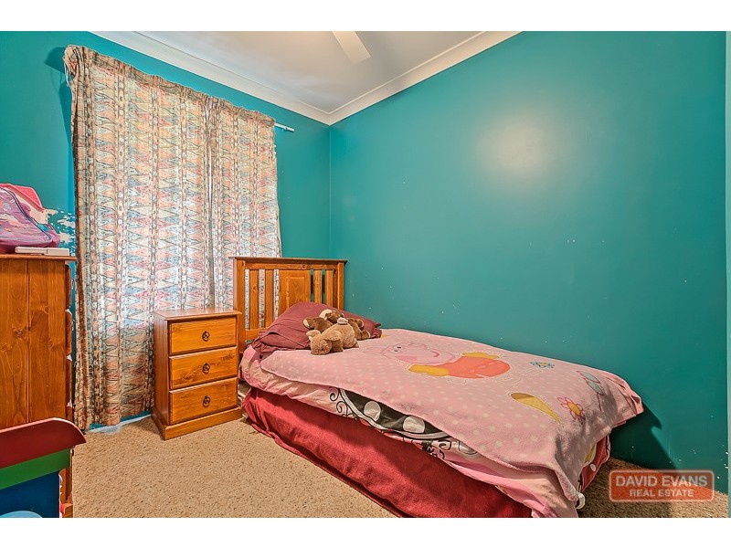 21 Bristol Street, Warnbro WA 6169