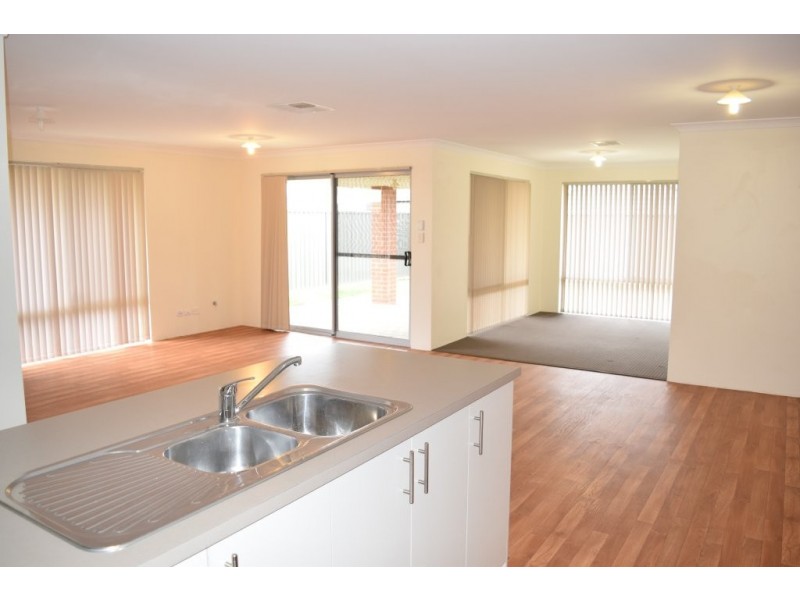 3 Maiden Way, Baldivis WA 6171