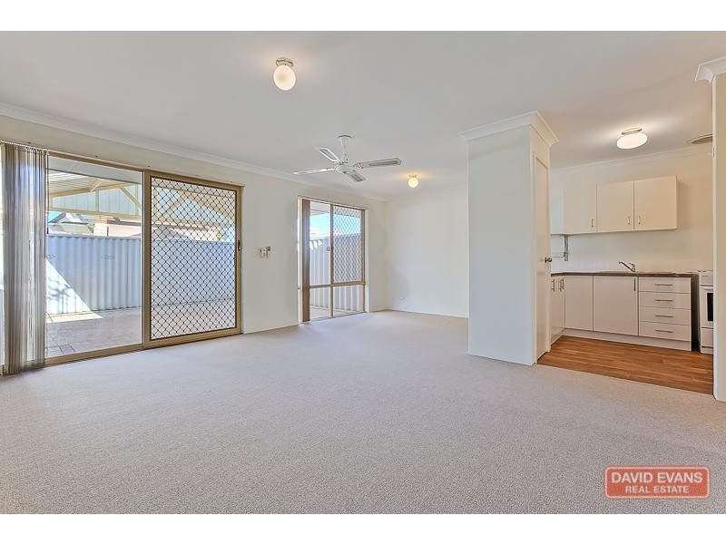 9/14 Hefron Street, Rockingham WA 6168