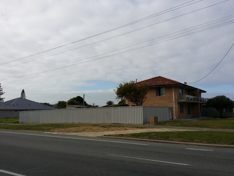 35 Tropicana Way, Safety Bay WA 6169