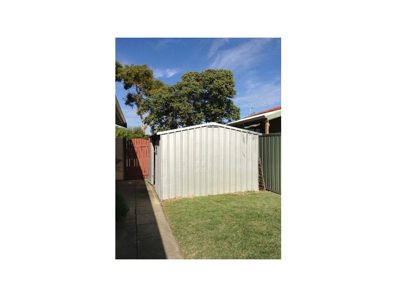 42 Cygnus Street, Rockingham WA 6168