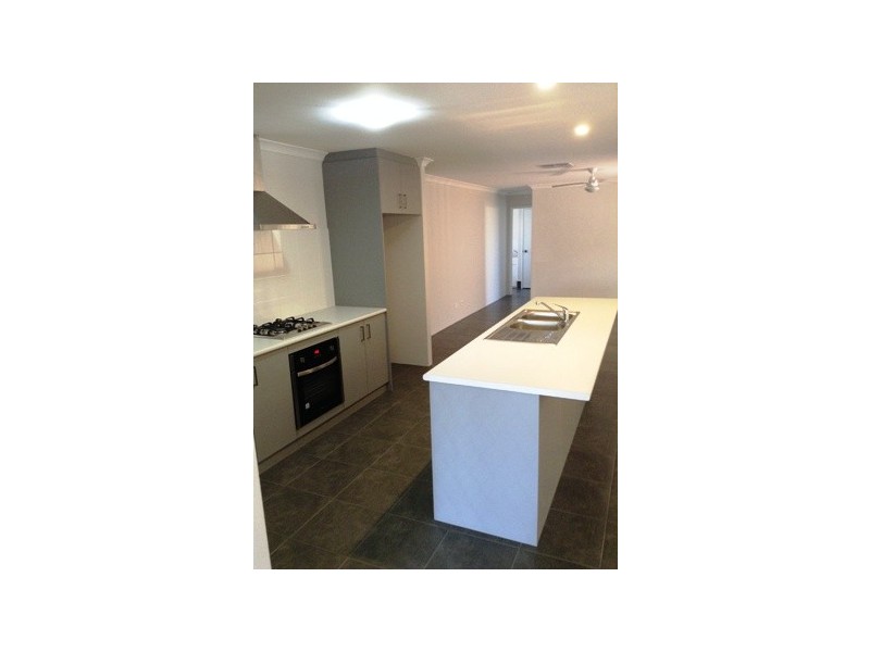 18A Ditullio Close, Spearwood WA 6163