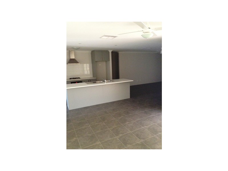 18A Ditullio Close, Spearwood WA 6163