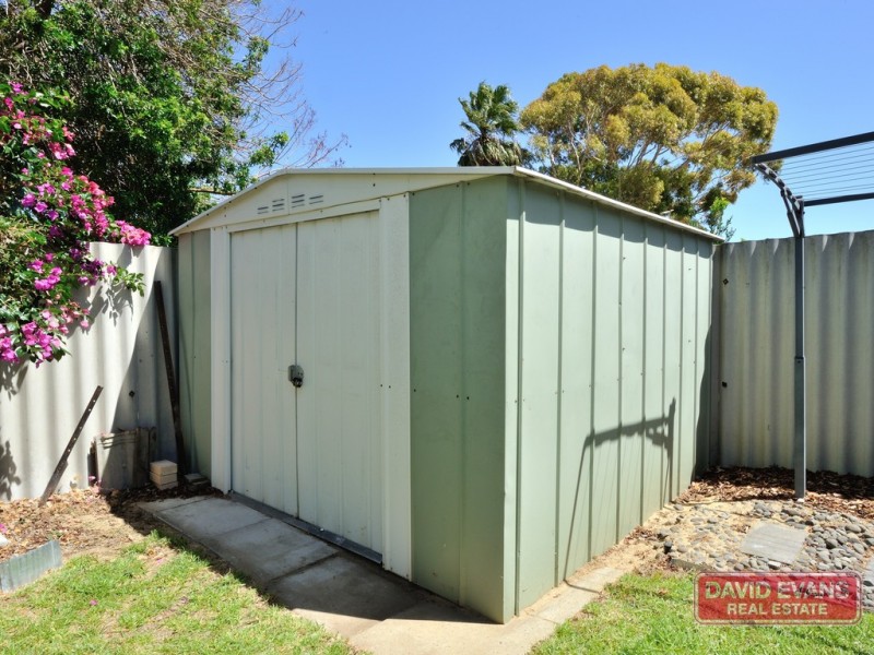 79 Read Street, Rockingham WA 6168