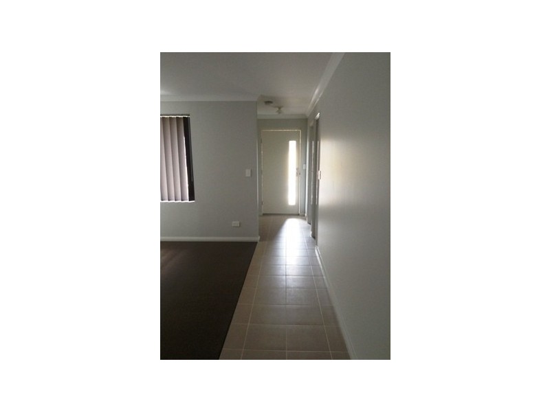 8 Anchorage Rise, Singleton WA 6175