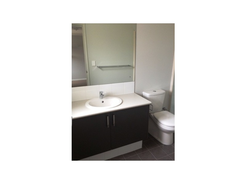 8 Anchorage Rise, Singleton WA 6175