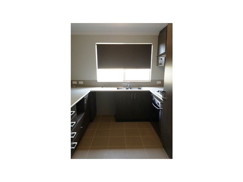 8 Anchorage Rise, Singleton WA 6175