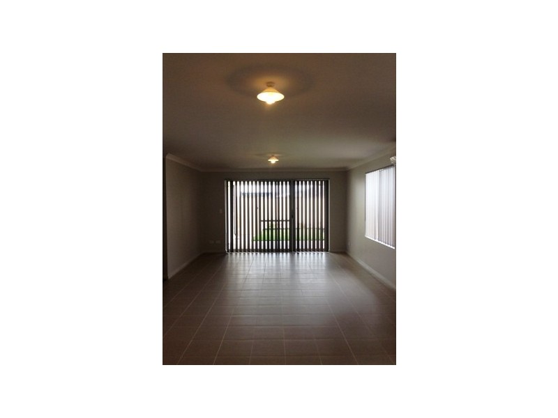 8 Anchorage Rise, Singleton WA 6175