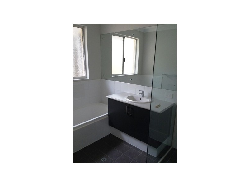 8 Anchorage Rise, Singleton WA 6175