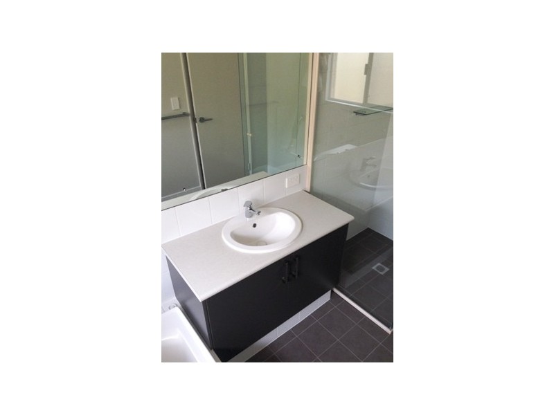 8 Anchorage Rise, Singleton WA 6175