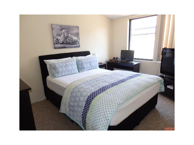 18 Corfu Pass, Port Kennedy WA 6172