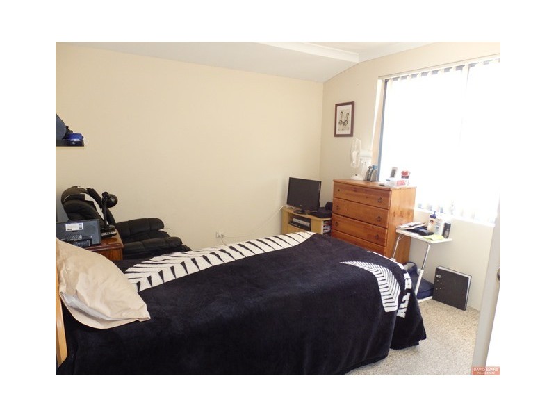 18 Corfu Pass, Port Kennedy WA 6172