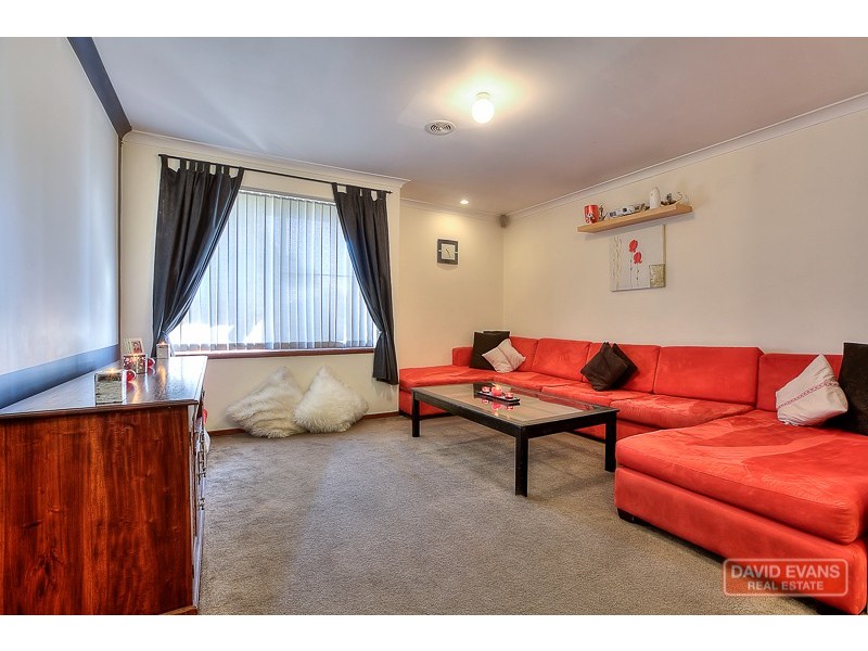 16 Kenton Way, Rockingham WA 6168