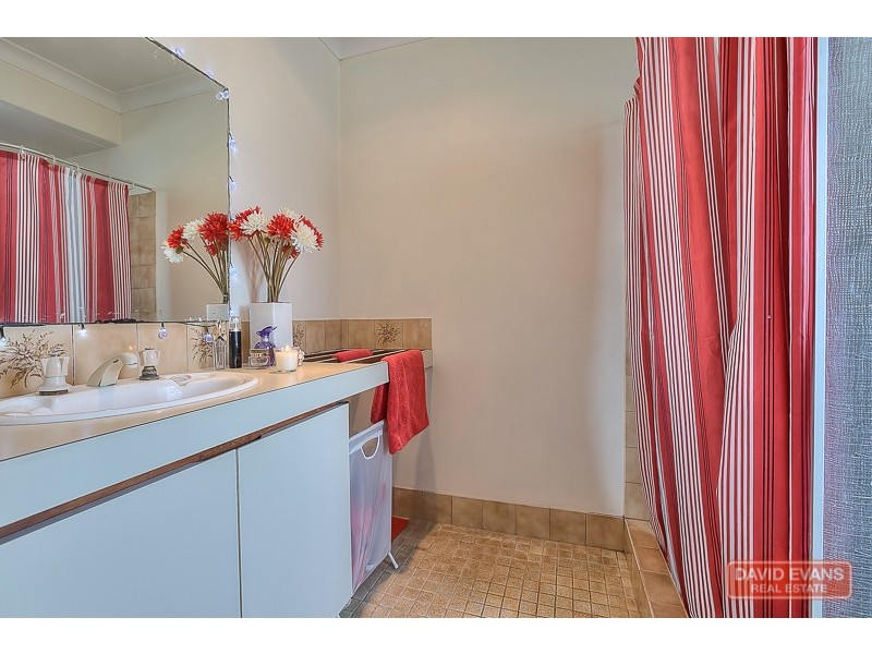 16 Kenton Way, Rockingham WA 6168