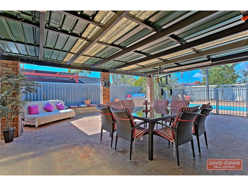 16 Kenton Way, Rockingham WA 6168