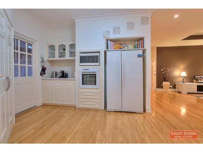 12 Lyttleton Street, Rockingham WA 6168