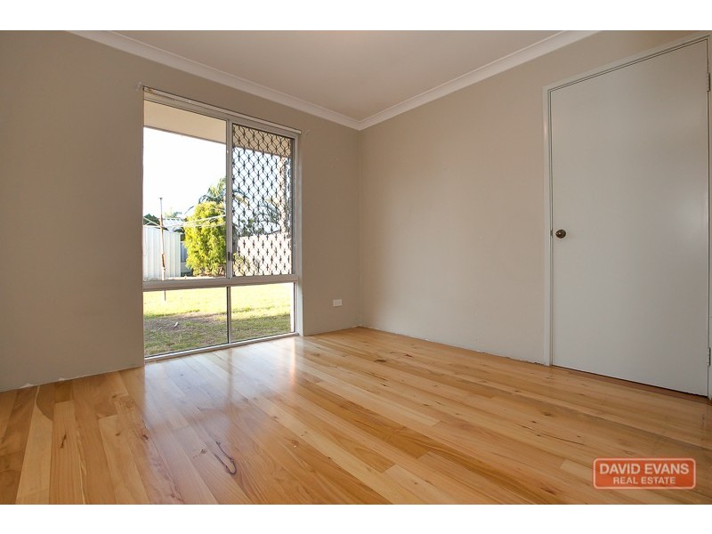 50 Cuthbertson Drive, Cooloongup WA 6168