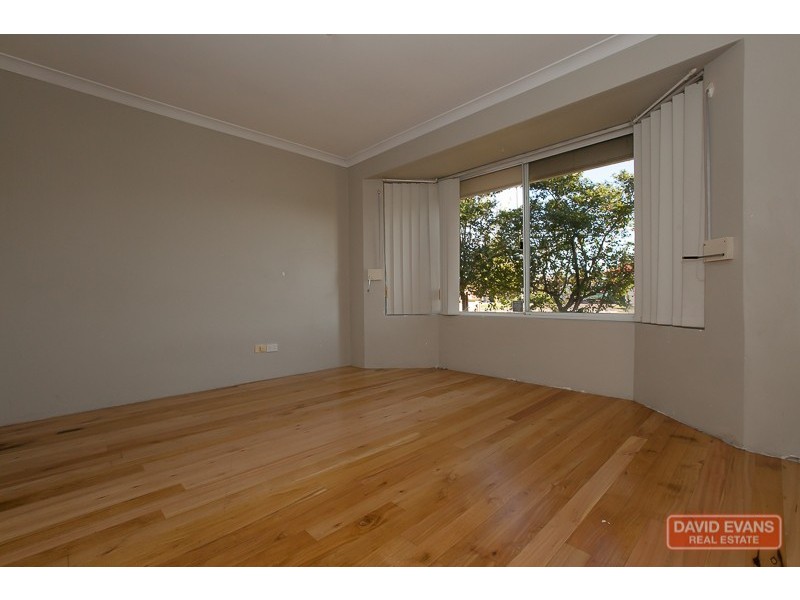 50 Cuthbertson Drive, Cooloongup WA 6168